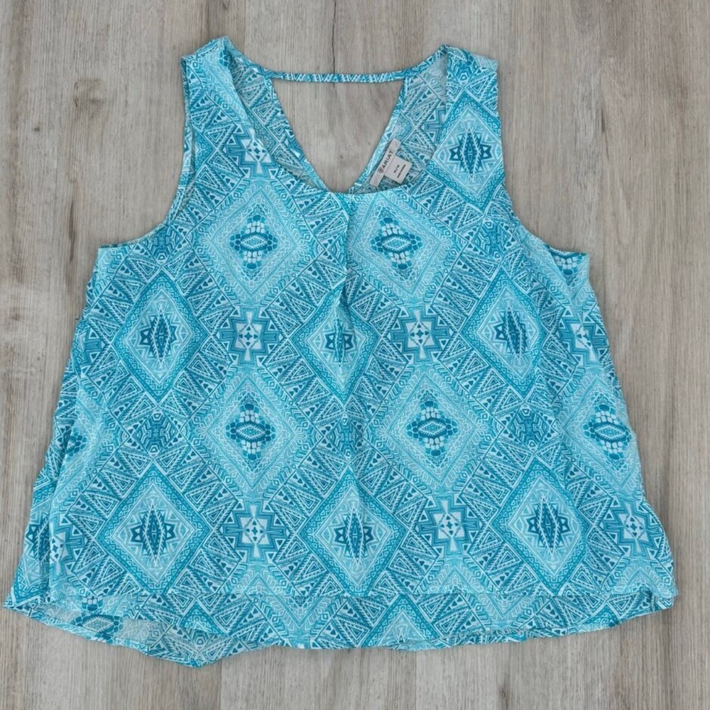 Ariat Blue Patterned Flowing Tank Top women’s sized M